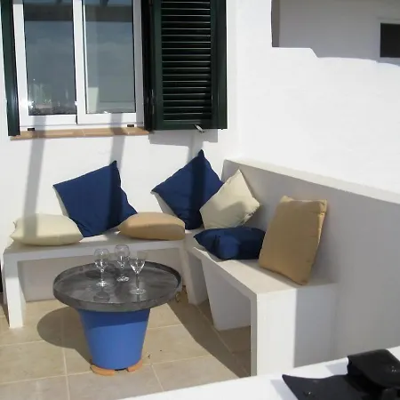 Charming Fisherman's House In Front Of The Sea Apartment *