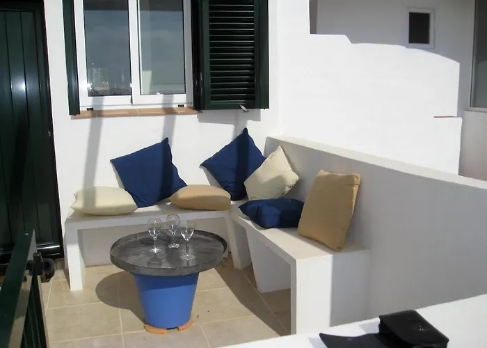 Charming Fisherman's House In Front Of The Sea דירה *