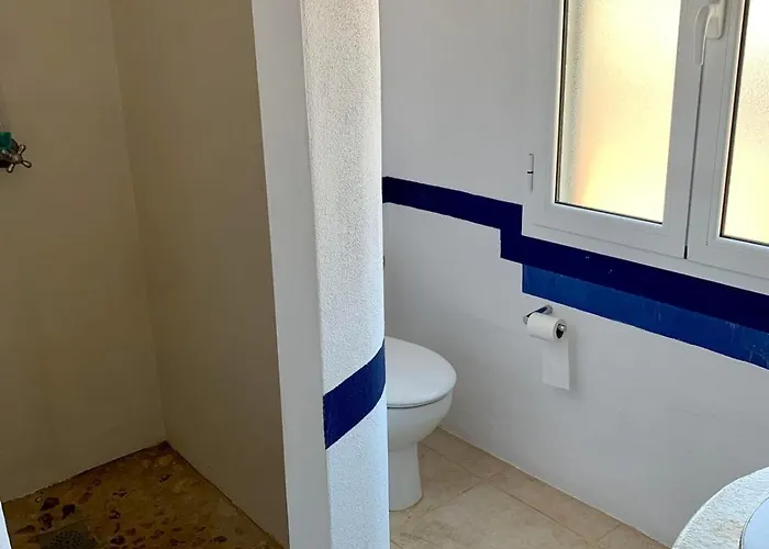 Charming Fisherman's House In Front Of The Sea דירה Biniancolla